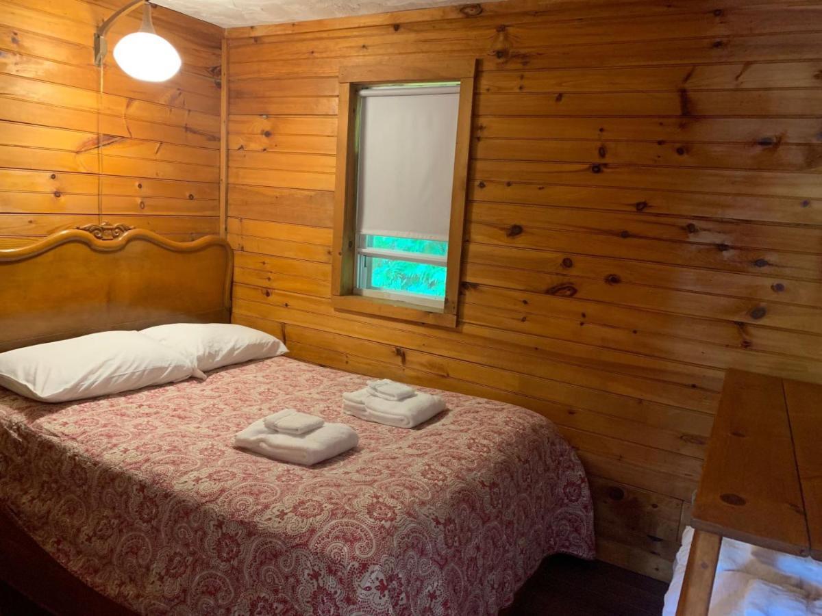 Pine Crest Motel & Cabins Barton Eksteriør bilde